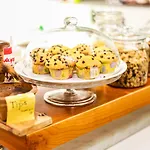 The Beehive Hostal