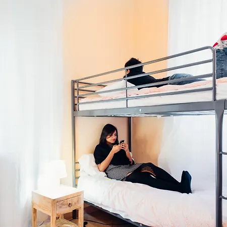 Hostel The Beehive Roma