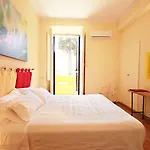 旅馆 The Beehive 罗马